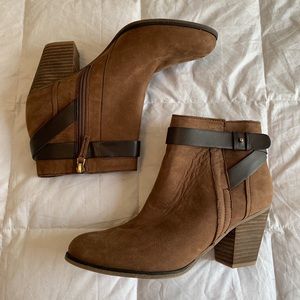 NWOT Franco Sarto Brown Booties